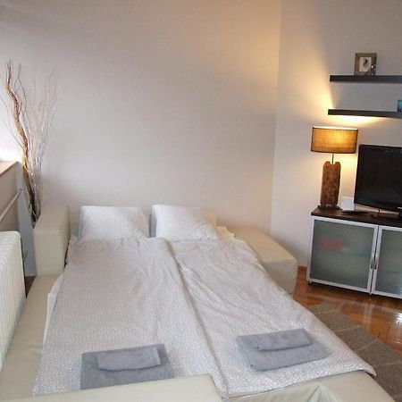Arena Apartman Belgrado Esterno foto